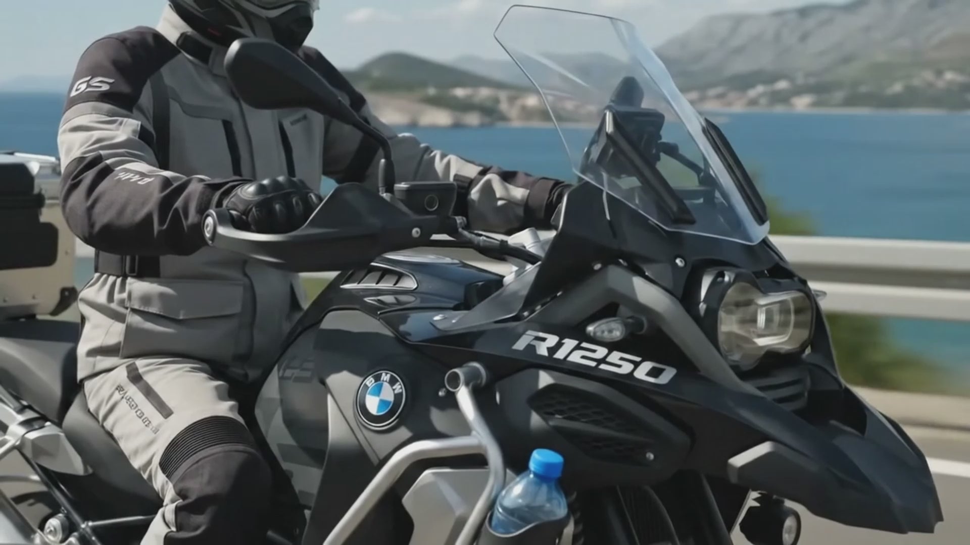 REDFACE ADV - Uchwyt motocyklowy na butelkę PET 1,5 L